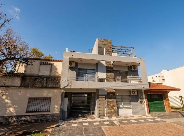Departamento · 54m² · 2 Ambientes · 1 Cochera
