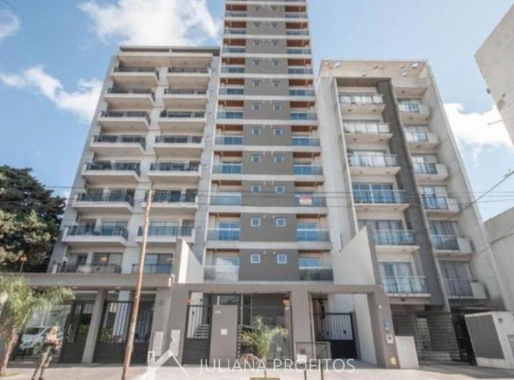 Departamento · 45m² · 2 Ambientes · 2 Cocheras