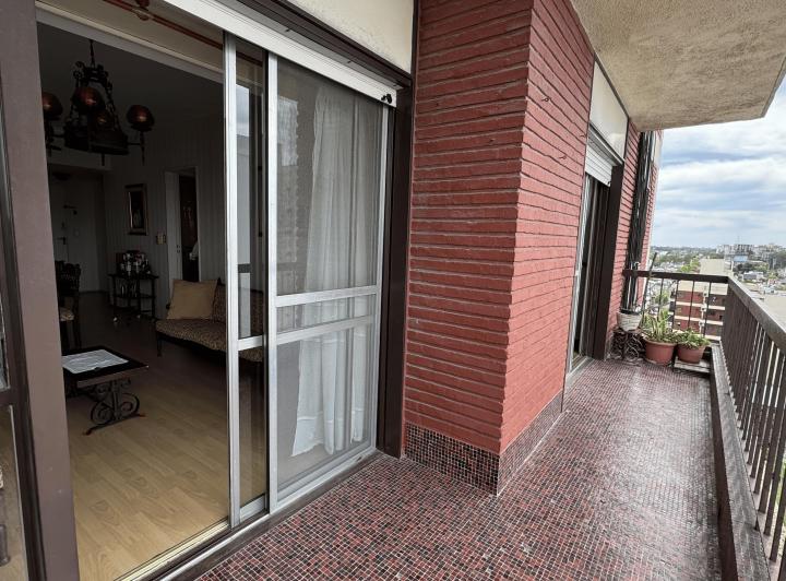 Departamento · 90m² · 4 Ambientes · 1 Cochera