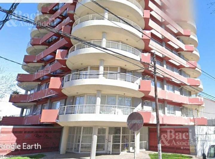 Departamento · 50m² · 2 Ambientes · 1 Cochera