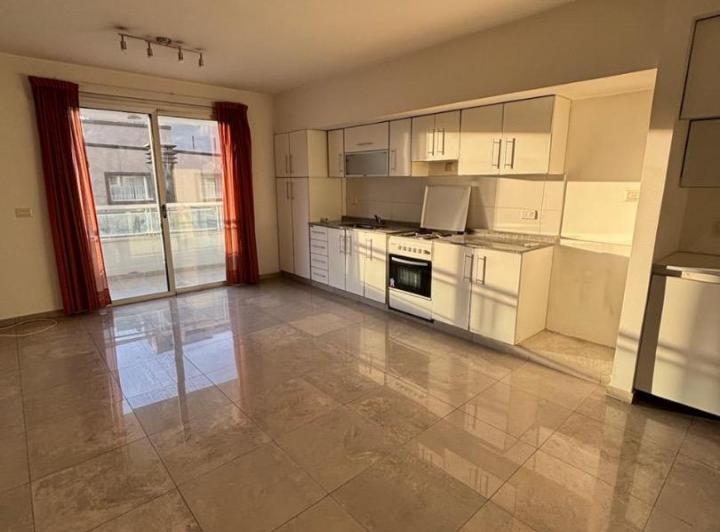 Departamento · 48m² · 2 Ambientes · 1 Cochera
