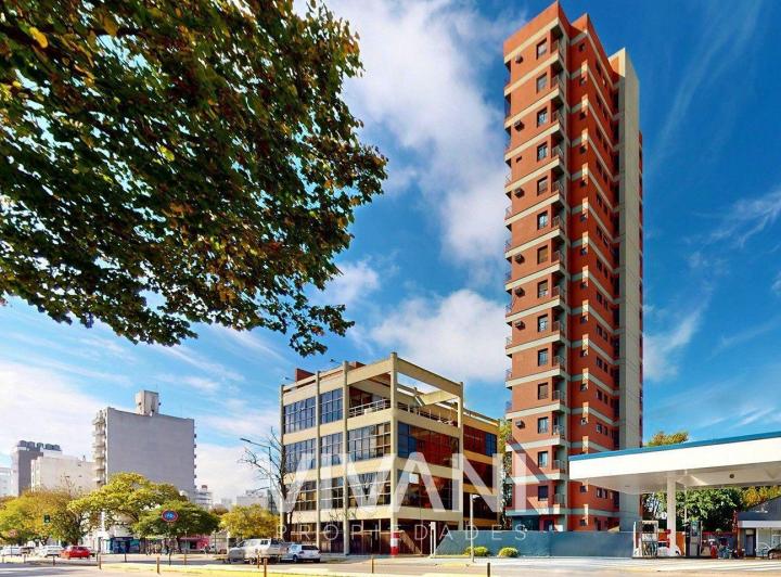 Departamento · 98m² · 6 Ambientes · 1 Cochera