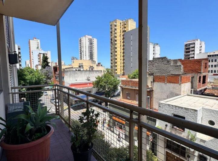 Departamento · 97m² · 4 Ambientes · 1 Cochera