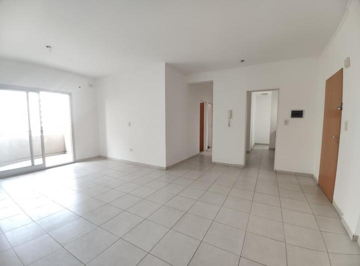 Departamento · 75m² · 3 Ambientes · 1 Cochera