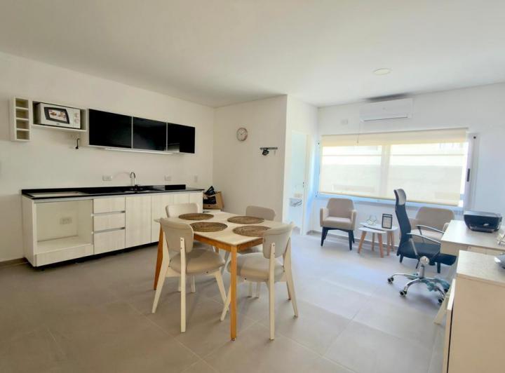 Departamento · 58m² · 2 Ambientes · 1 Cochera