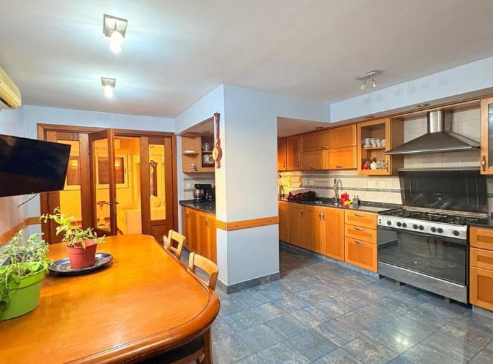 Departamento · 170m² · 4 Ambientes