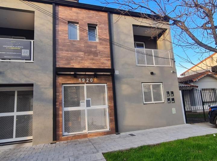 Departamento · 42m² · 2 Ambientes · 1 Cochera