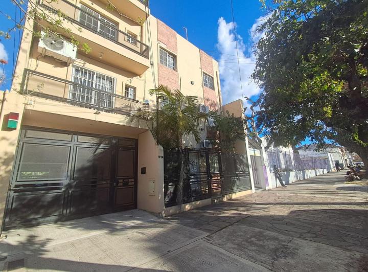 Departamento · 50m² · 3 Ambientes · 1 Cochera