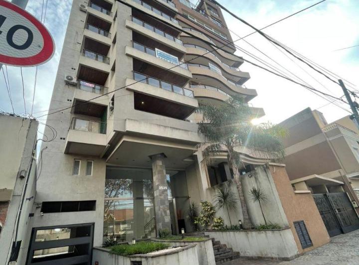 Departamento · 45m² · 2 Ambientes · 1 Cochera