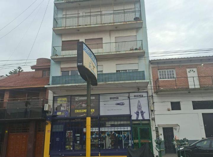 Departamento · 80m² · 4 Ambientes