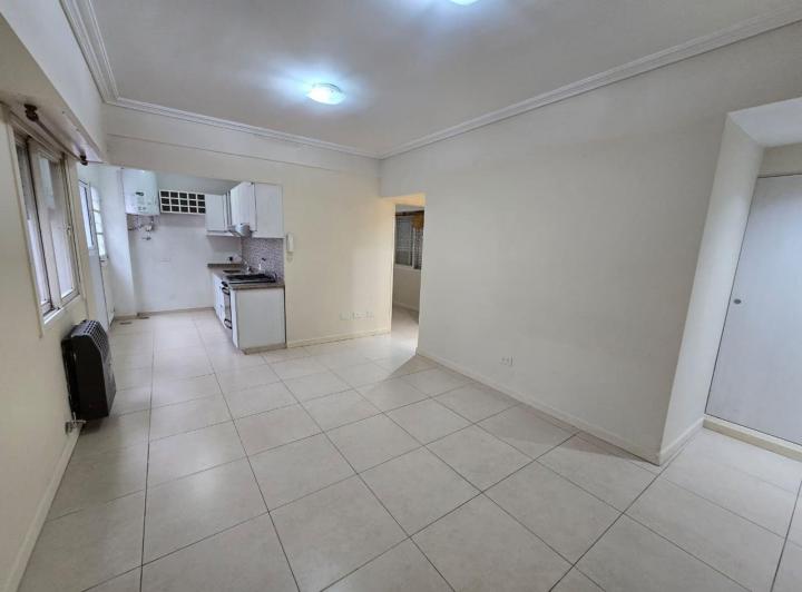 Departamento · 50m² · 2 Ambientes · 1 Cochera