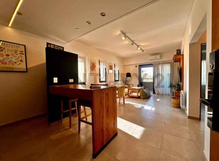 Departamento · 100m² · 2 Ambientes · 1 Cochera