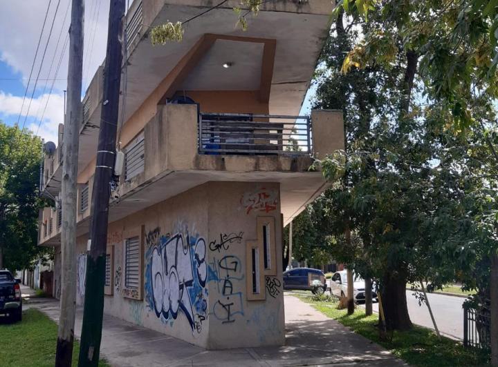 Departamento · 40m² · 2 Ambientes · 1 Cochera