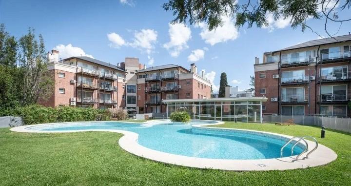 Departamento · 4 Ambientes · 1 Cochera