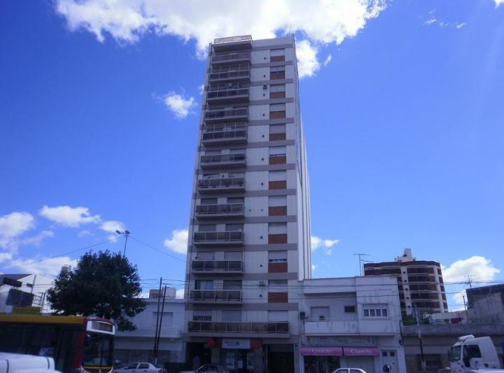 Departamento · 76m² · 4 Ambientes
