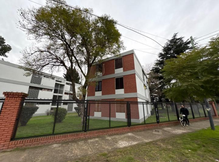 Departamento · 64m² · 4 Ambientes