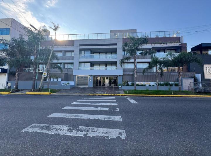 Departamento · 40m² · 2 Ambientes · 1 Cochera