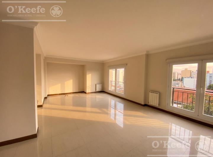 Departamento · 142m² · 4 Ambientes · 1 Cochera