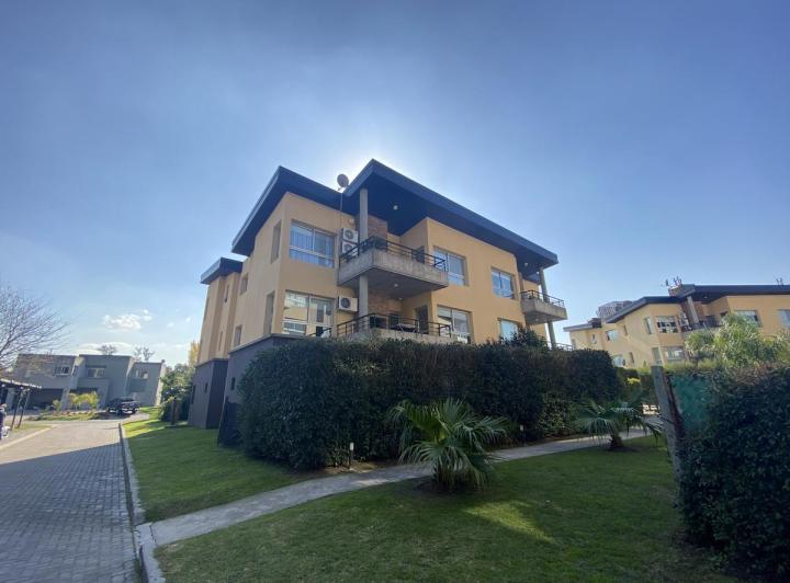 Departamento · 75m² · 3 Ambientes · 1 Cochera