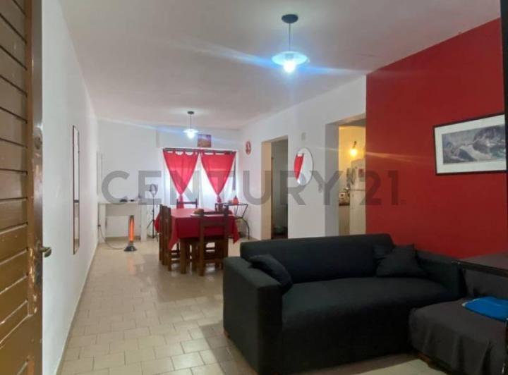 Departamento · 78m² · 4 Ambientes · 1 Cochera
