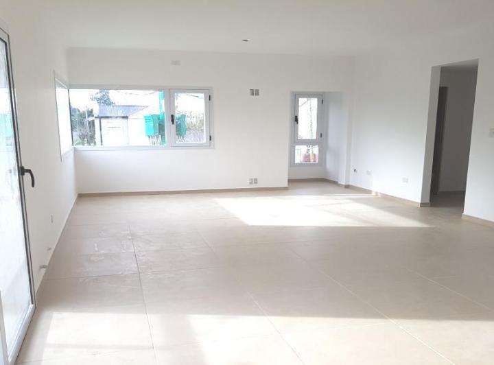 Departamento · 75m² · 2 Ambientes · 1 Cochera