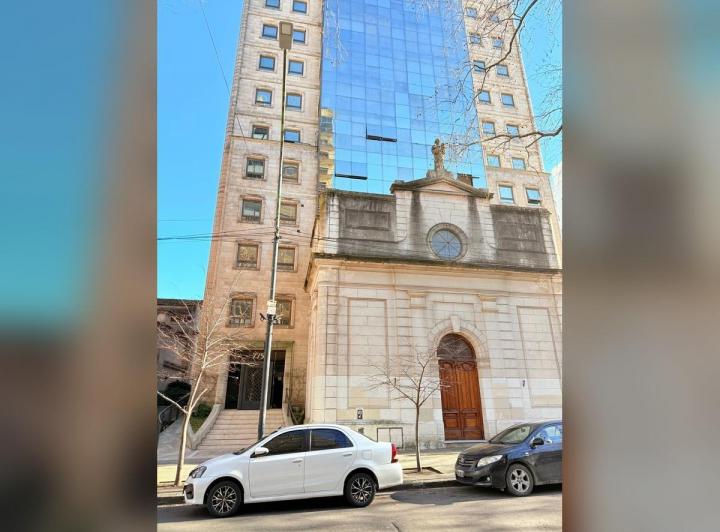 Departamento · 81m² · 4 Ambientes · 1 Cochera