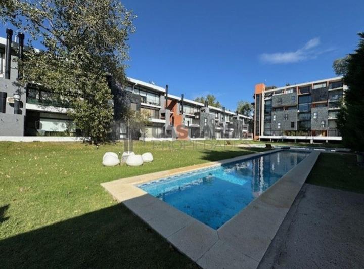 Departamento · 65m² · 3 Ambientes · 2 Cocheras