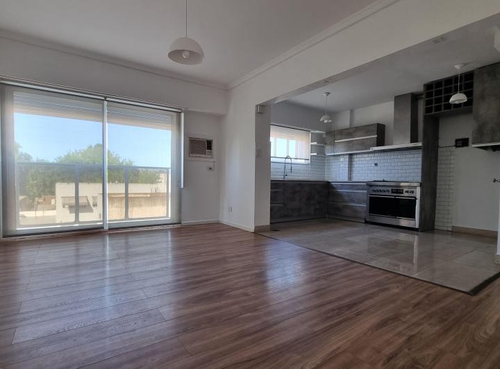 Departamento · 100m² · 4 Ambientes · 1 Cochera