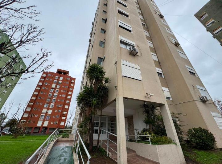 Departamento · 47m² · 3 Ambientes · 1 Cochera