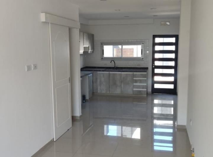 Departamento · 80m² · 3 Ambientes · 1 Cochera