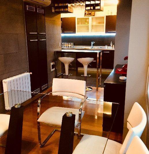Departamento · 130m² · 4 Ambientes · 2 Cocheras