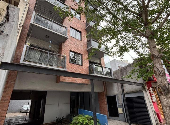Departamento · 45m² · 2 Ambientes · 1 Cochera