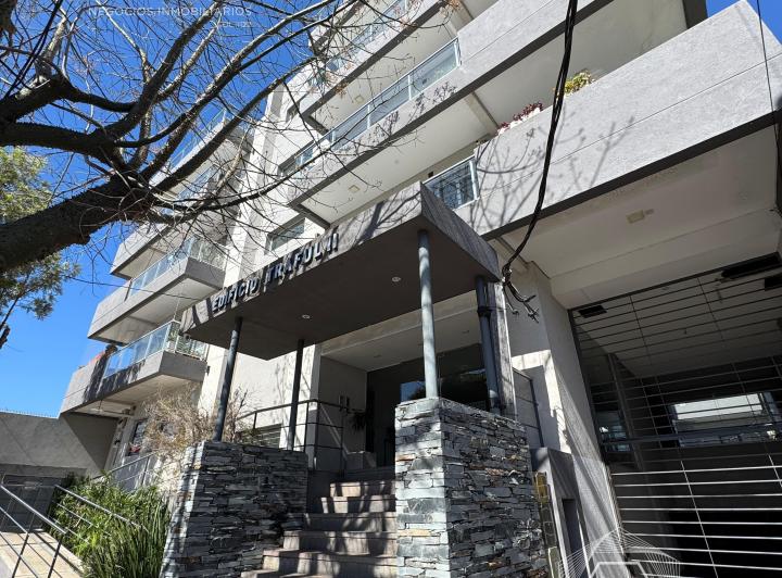 Departamento · 86m² · 3 Ambientes · 1 Cochera