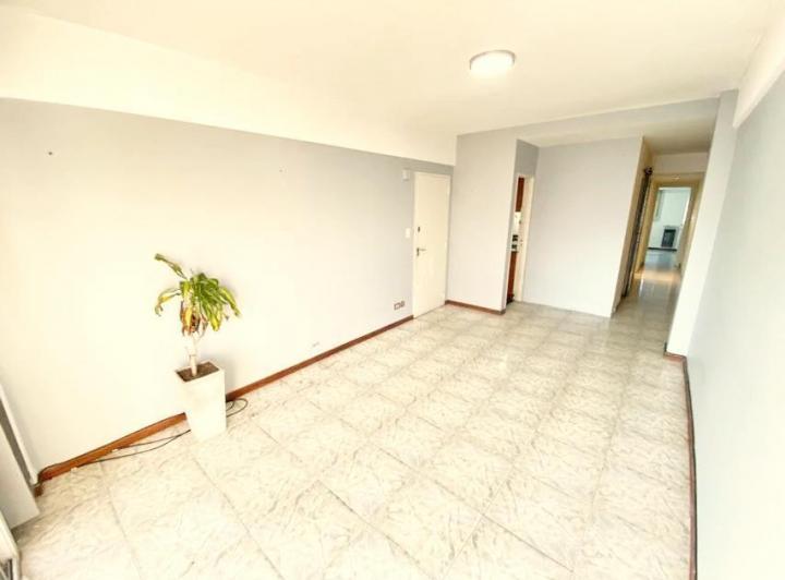 Departamento · 49m² · 3 Ambientes · 1 Cochera