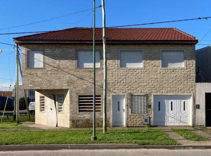Departamento · 150m² · 4 Ambientes · 1 Cochera