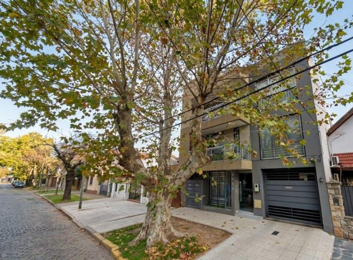 Departamento · 80m² · 3 Ambientes · 1 Cochera
