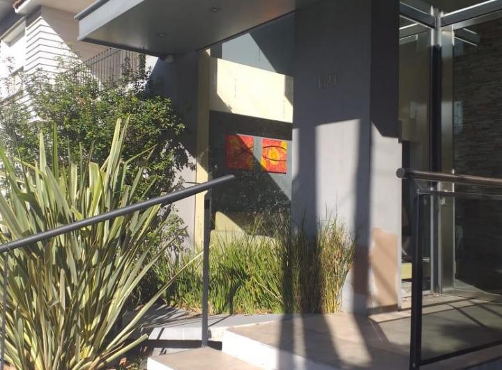 Departamento · 60m² · 2 Ambientes · 1 Cochera