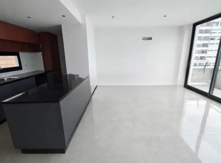 Departamento · 90m² · 4 Ambientes · 1 Cochera