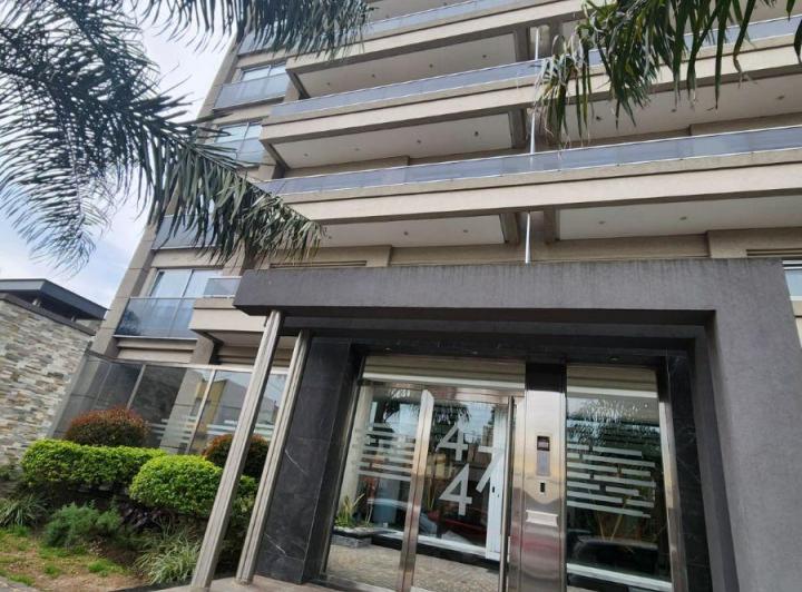 Departamento · 48m² · 2 Ambientes · 1 Cochera