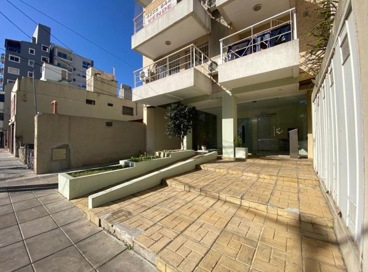 Departamento · 60m² · 3 Ambientes · 1 Cochera
