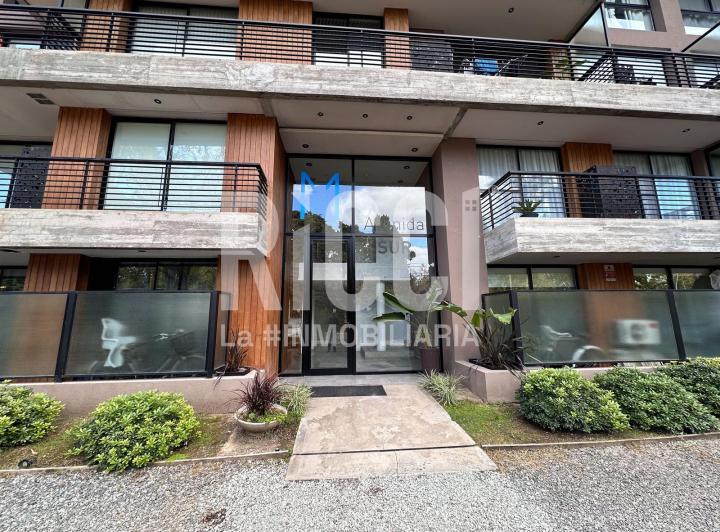 Departamento · 62m² · 3 Ambientes · 1 Cochera
