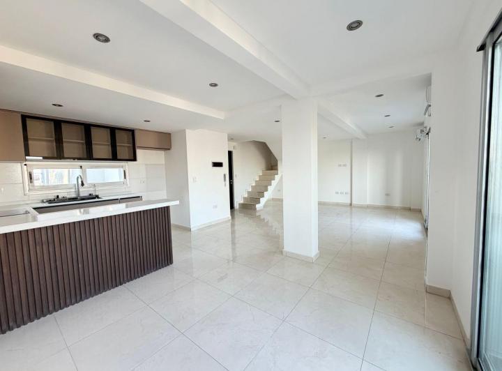 Departamento · 100m² · 3 Ambientes · 1 Cochera