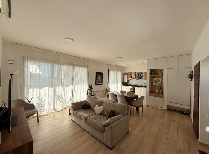 Departamento · 112m² · 4 Ambientes · 1 Cochera