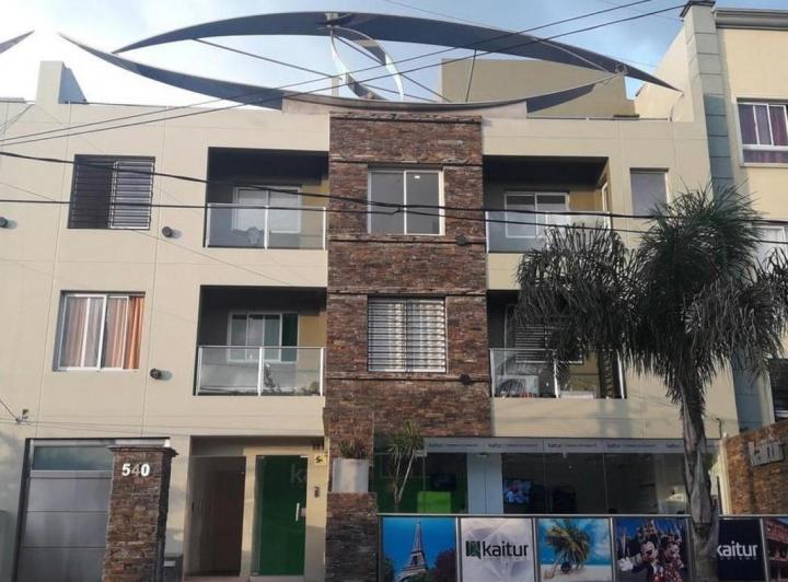Departamento · 33m² · 2 Ambientes · 1 Cochera
