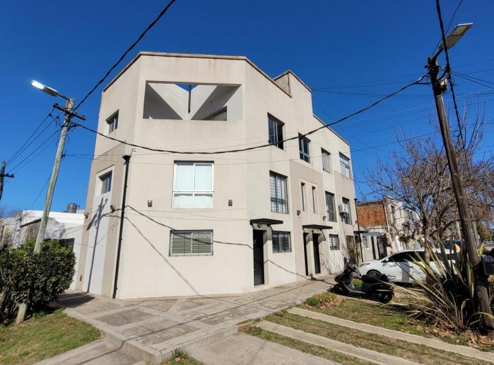 Departamento · 44m² · 2 Ambientes · 1 Cochera
