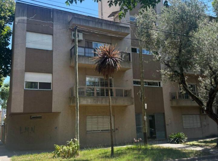 Departamento · 46m² · 2 Ambientes · 1 Cochera