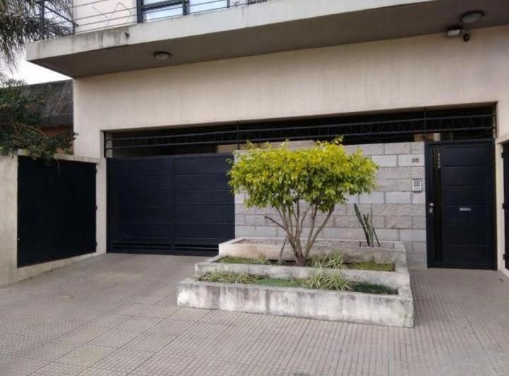 Departamento · 60m² · 2 Ambientes · 1 Cochera