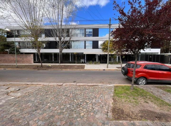Departamento · 70m² · 3 Ambientes · 1 Cochera