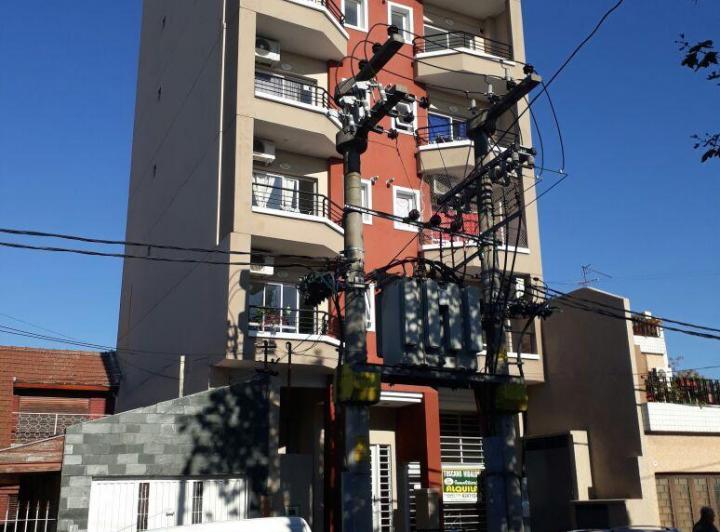 Departamento · 50m² · 2 Ambientes · 1 Cochera
