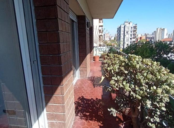 Departamento · 107m² · 4 Ambientes · 1 Cochera